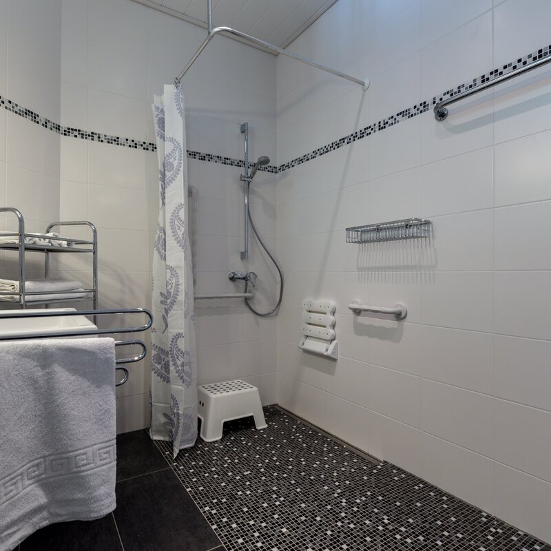 Bad mit barrierefreier Dusche