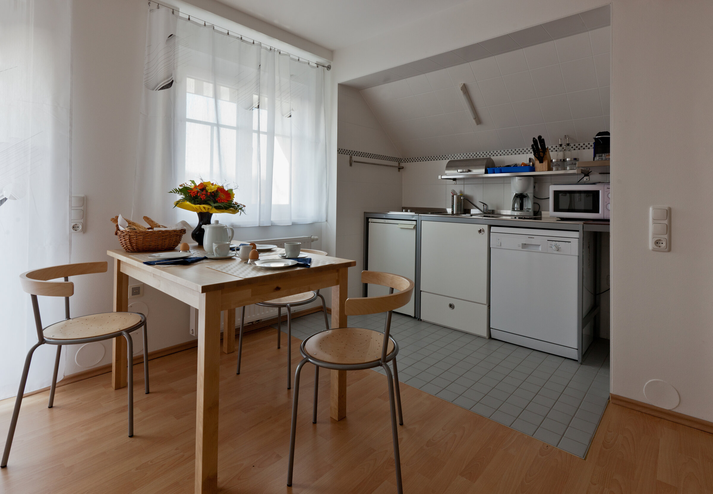 Sitzecke mit Ausziehcouch