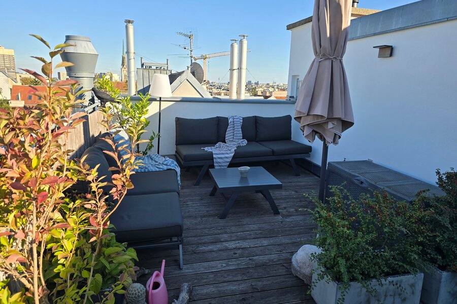 Sunbeds | © Sophia Hechinger