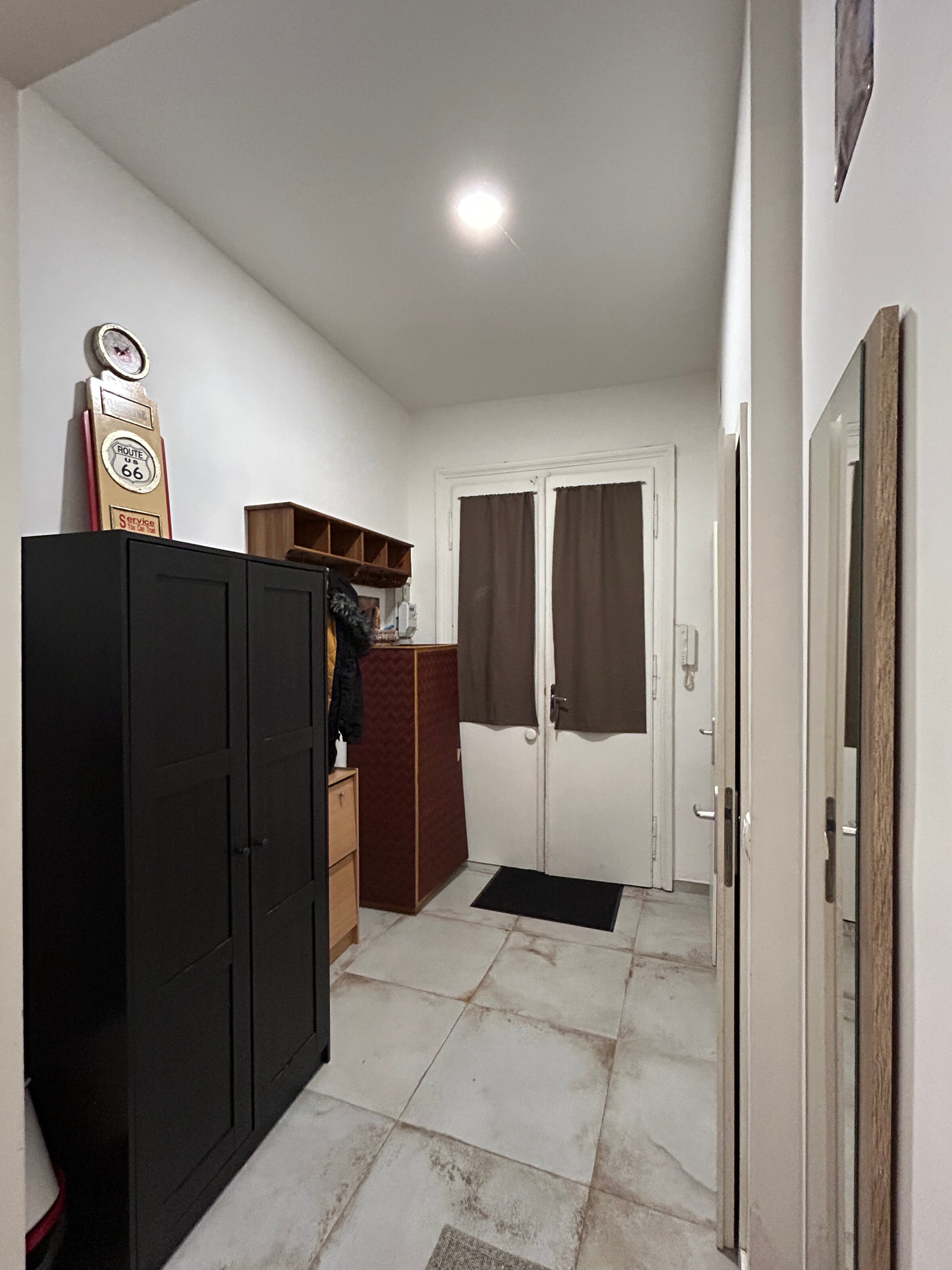 Entry Room