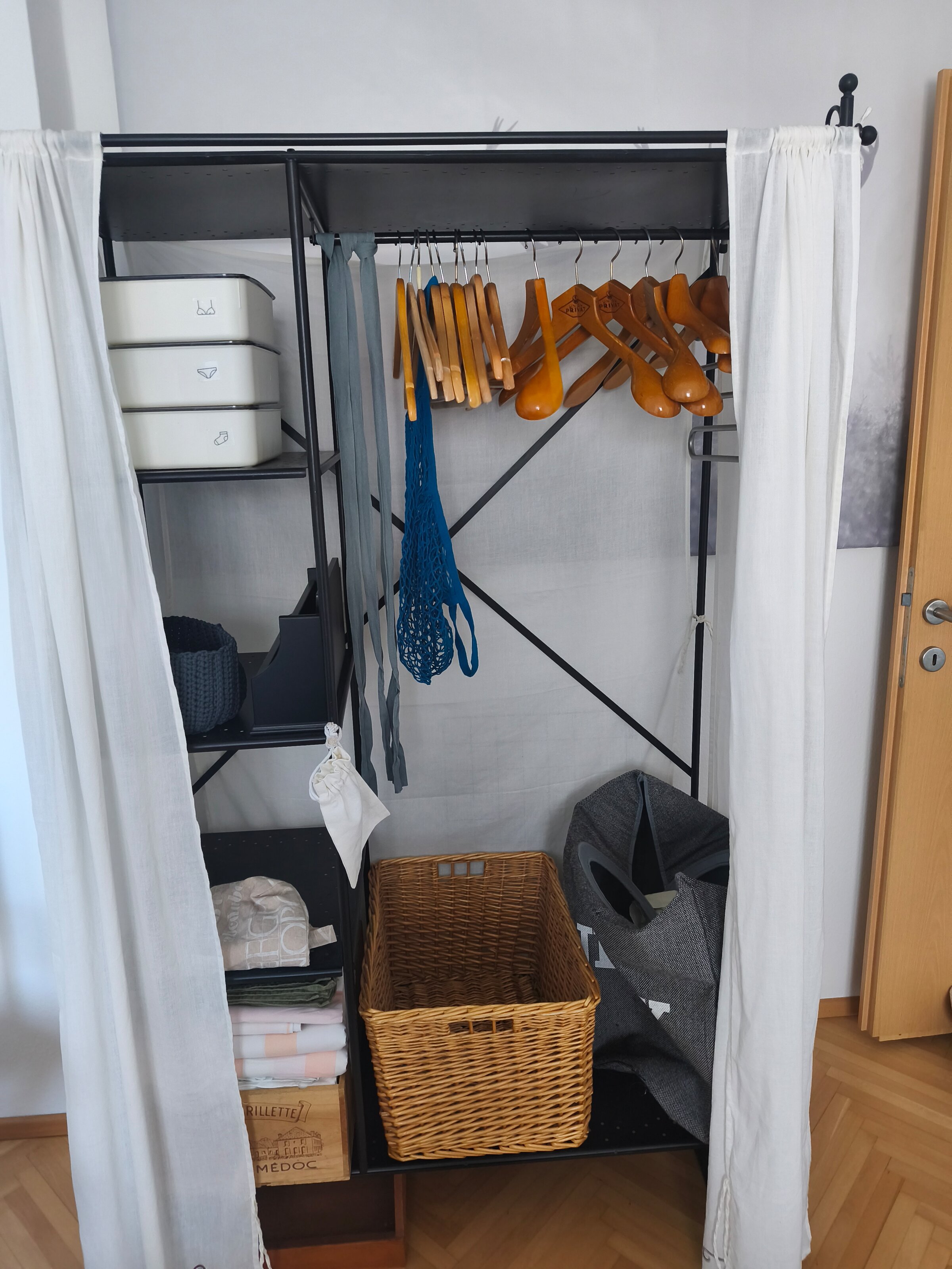 Wardrobe, clothes hangers, laundry basket, laundry bag    