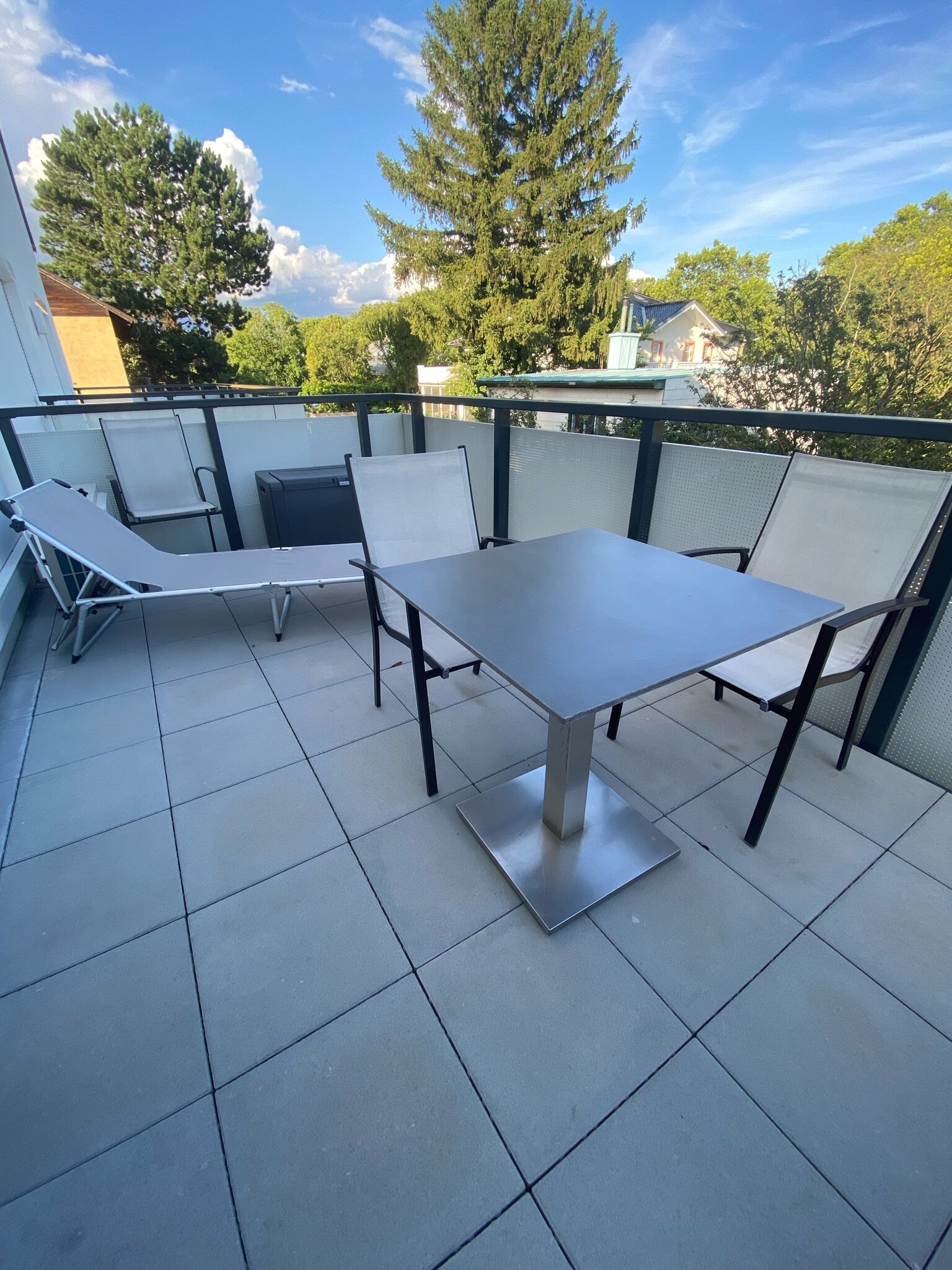 Balcony 2 ( 15m2 )
