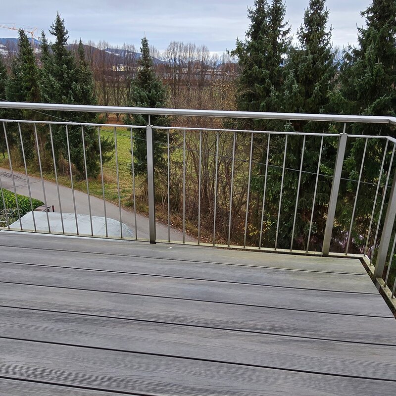 balcony funiture included