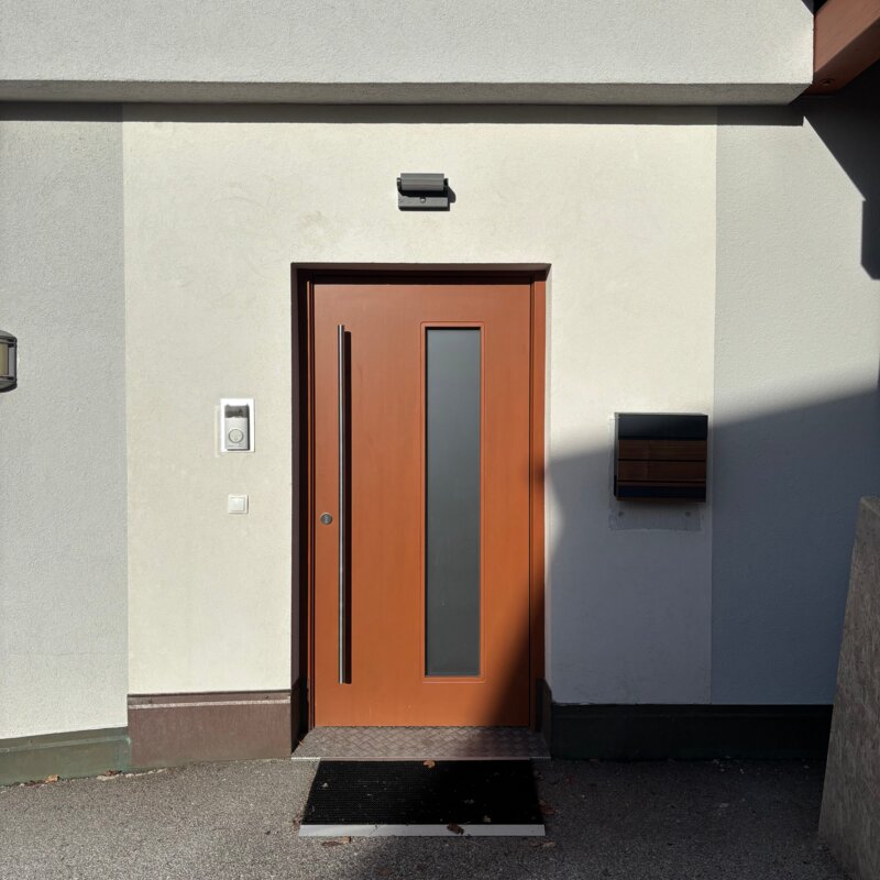 Entrance to the apartment