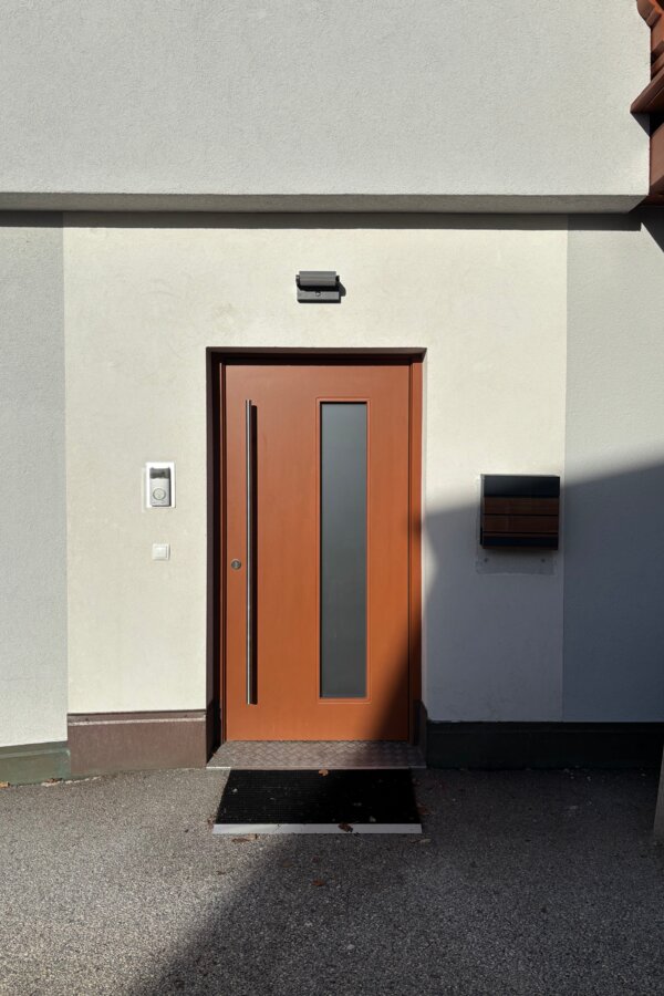 Entrance to the apartment