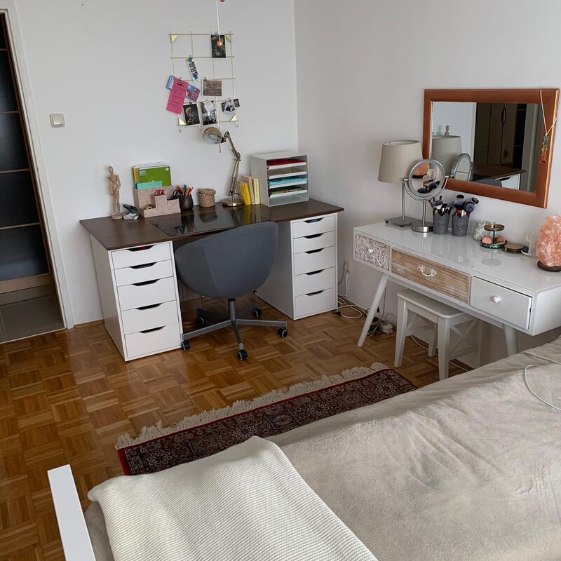 Schlafzimmer 2 (Kinderzimmer/Büro)