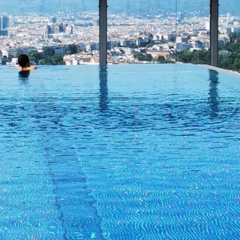 Pool | © Peter