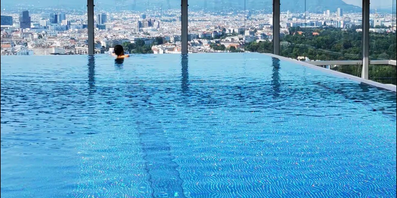 Pool | © Peter