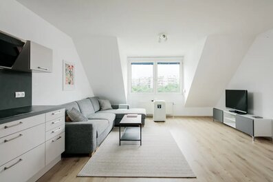 Bright living area with kitchen – 3-room apartment for short-term rental & temporary housing for 1 to 6 months in Vienna