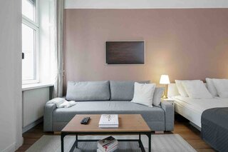 Bright studio with sofa & bed – 1-room apartment for short-term rental, temporary housing for 1 to 6 months in Vienna | © Apartment Care GmbH
