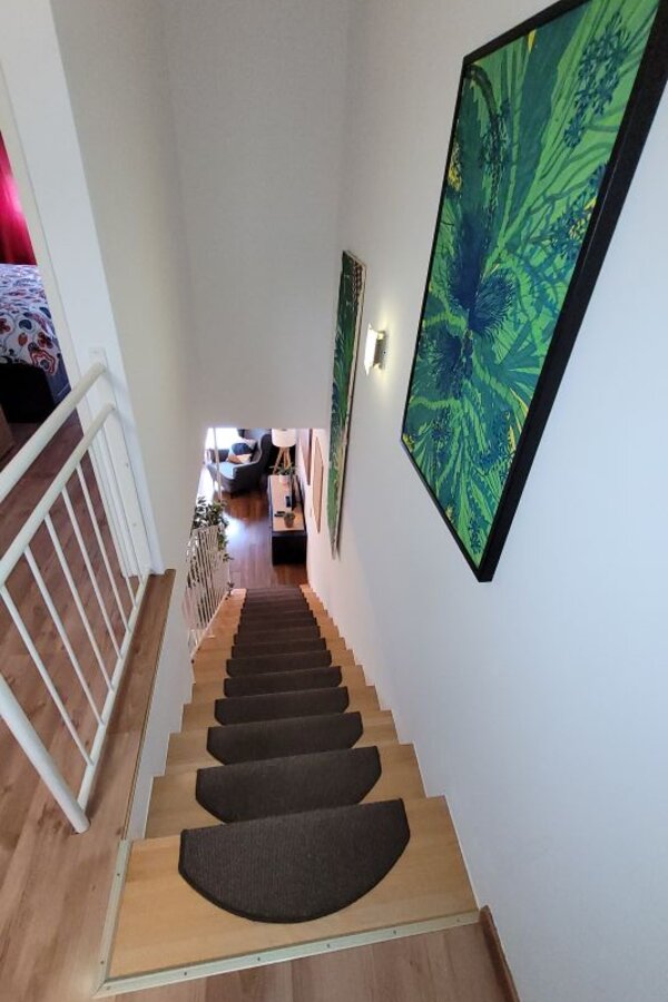 Treppenabgang in 1.OG  | © Michaela Fuchsberger