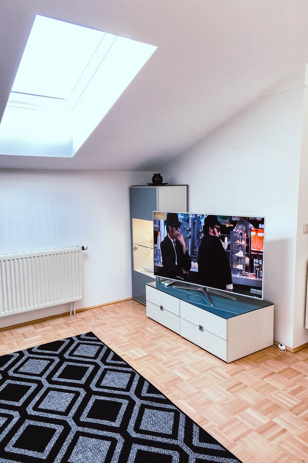 TV