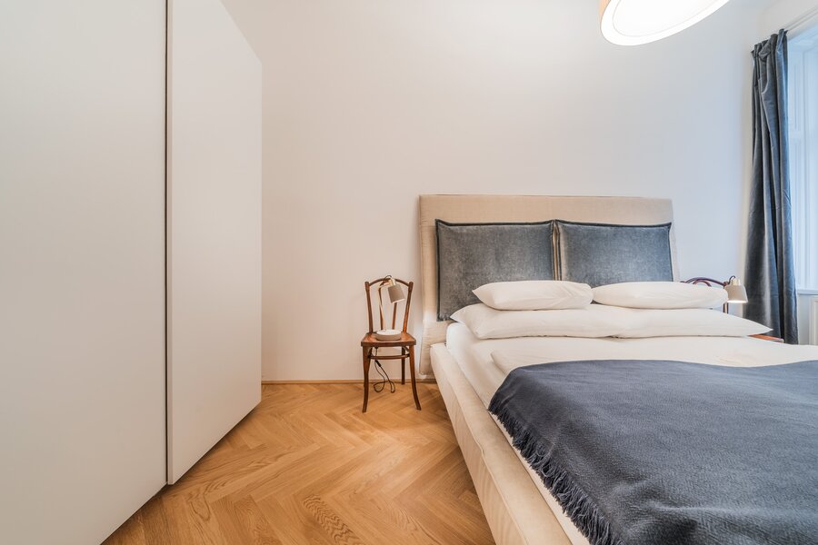 ITALIAN DESIGN BED TWILS