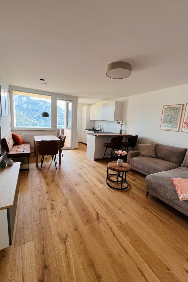 Wohnzimmer - Küche | © Living St. Gilgen