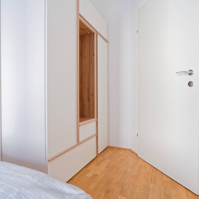 Kasten im Schlafzimmer