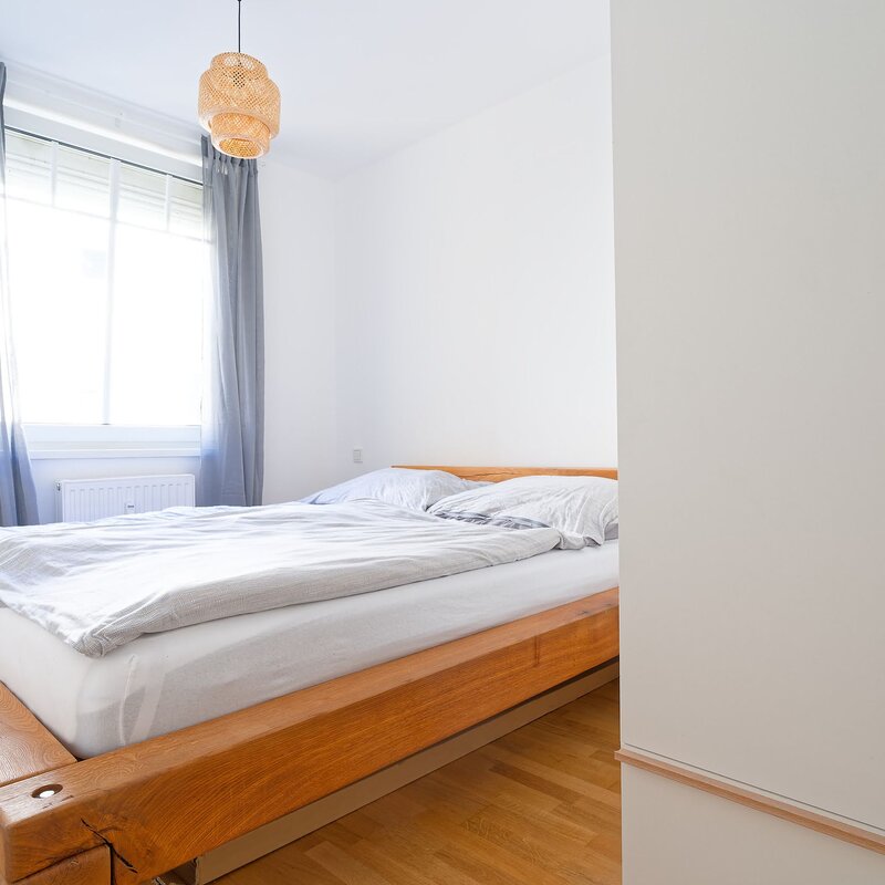 Blick ins Schlafzimmer