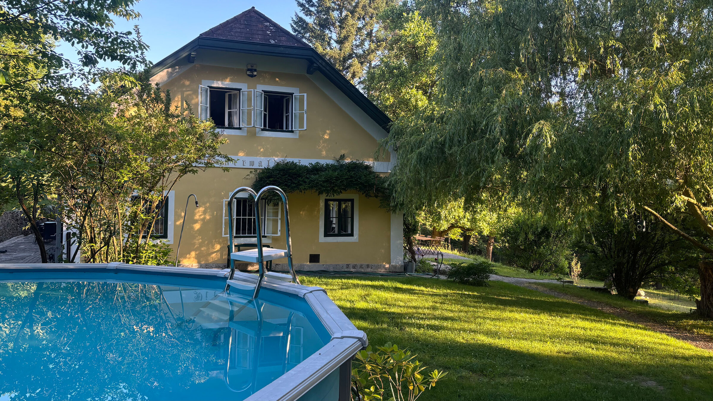 Haus mit privatem Pool – Kurzzeitmiete & Wohnen auf Zeit für 1 bis 6 Monate in Tullnerbach-Irenental | © Markus P. Swittalek