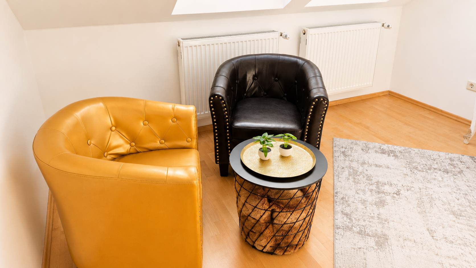 Charming relaxation corner under the skylight | © Privat