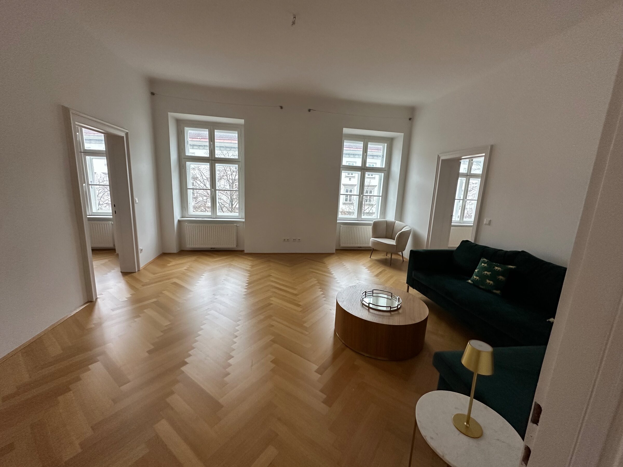 Wohnzimmer mit gemütlicher Sitzecke