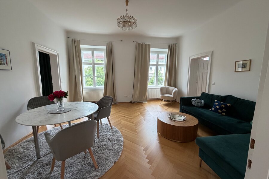 Wohn-/Esszimmer