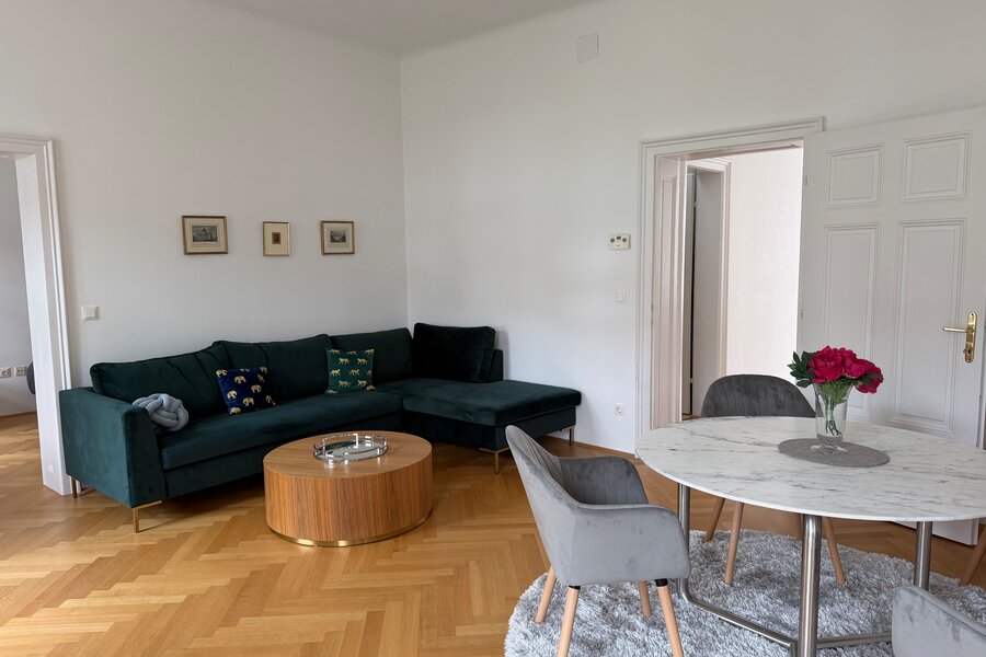 Wohn-/Esszimmer