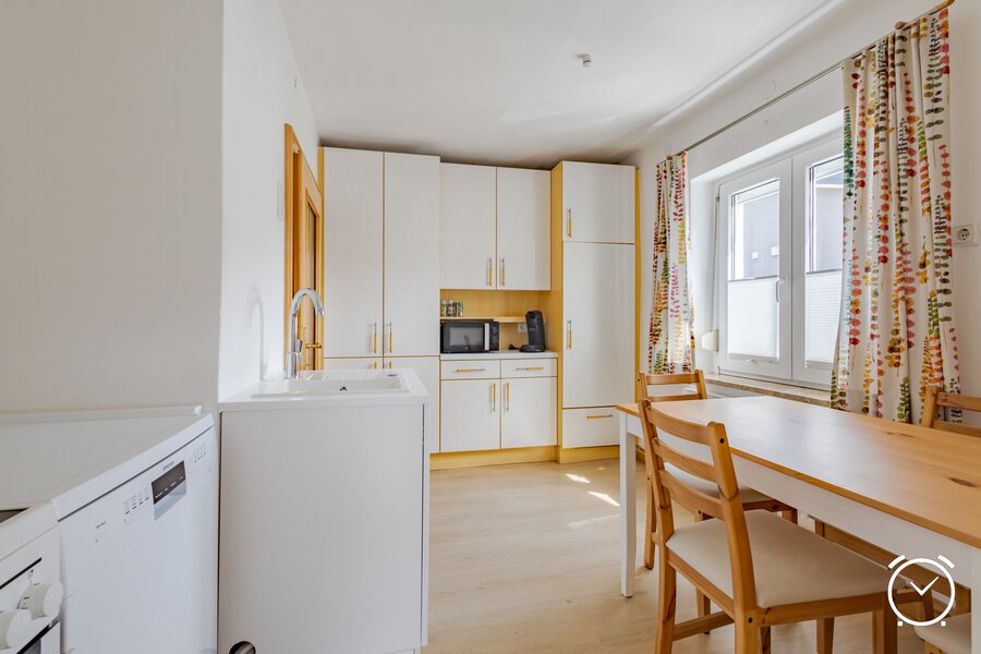 Dining room, kitchen