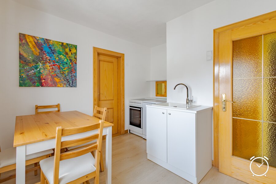 Dining room, kitchen