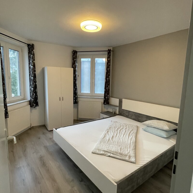 Schlafzimmer 2