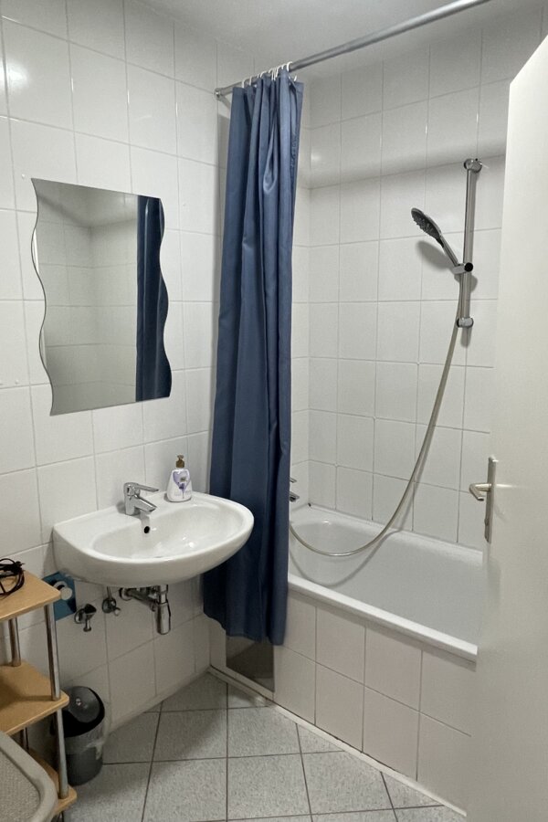 Badezimmer (exkl. WC)