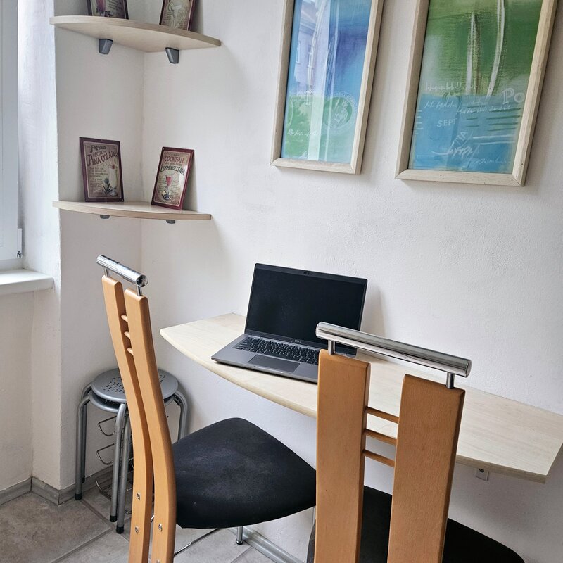 Bar in kitchen