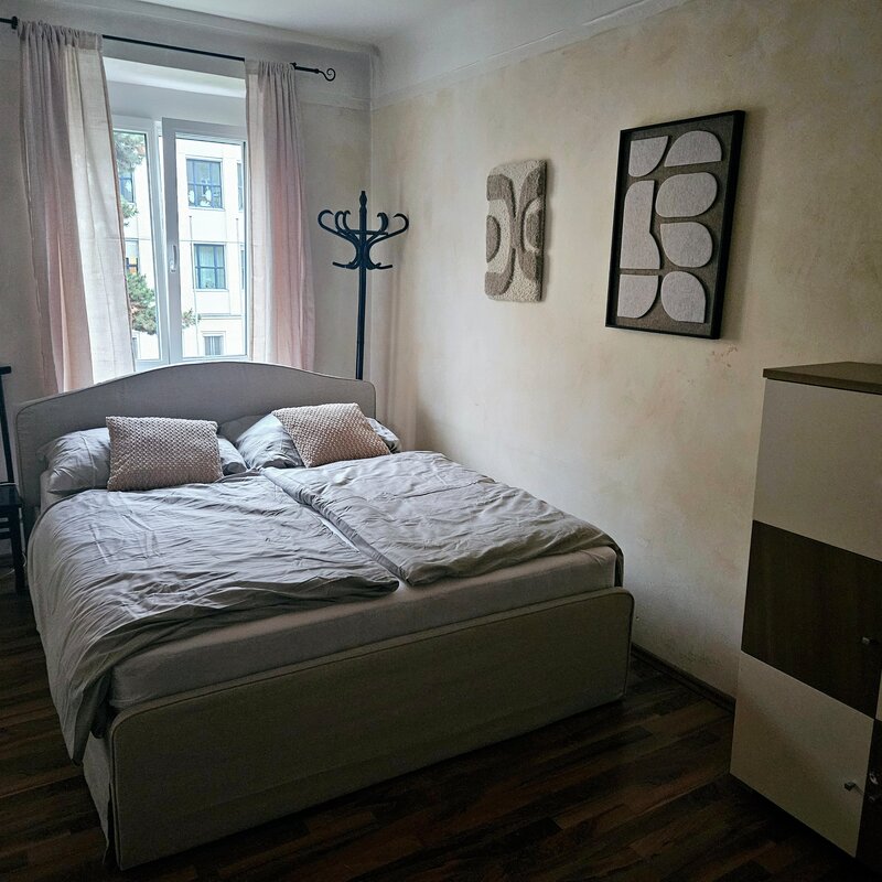 2 person bed