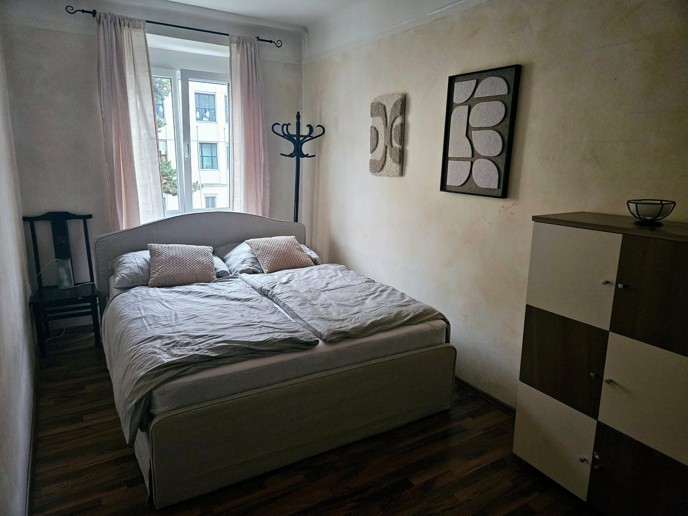 2 person bed