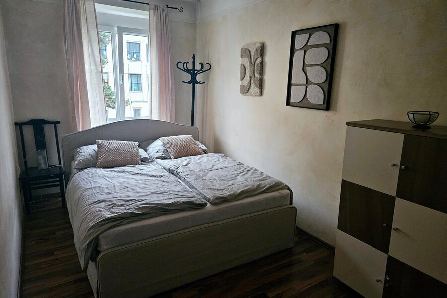 2 person bed