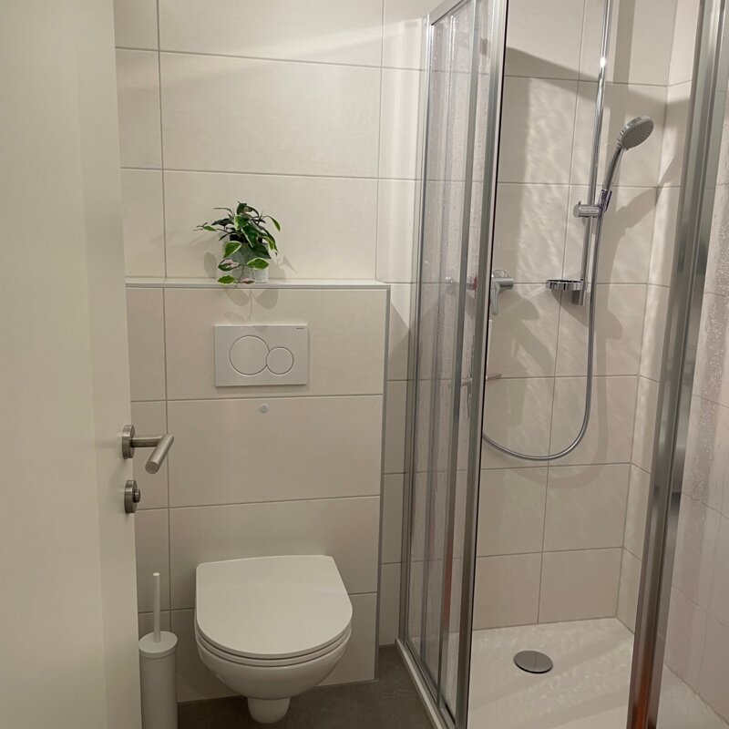 Bad mit Dusche und WC | © Sonja Hana