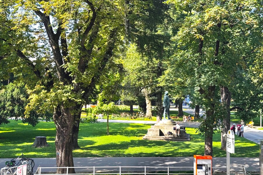 Park in front of the Building "VOLKSGARTEN"