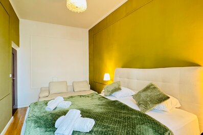 Stylish furnished bedroom in 2-room apartment – short-term rental & temporary housing for 1 to 6 months in Vienna