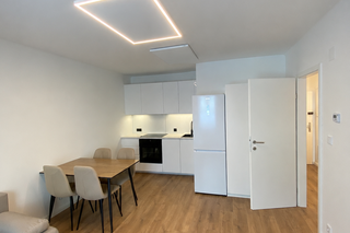 Bright 2-room apartment with modern kitchen – short-term rental & temporary housing for 1 to 6 months in Vienna