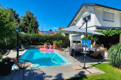 Sunny pool & garden: 2-room apartment for short-term rental in Ainring – temporary housing for 1 to 6 months
