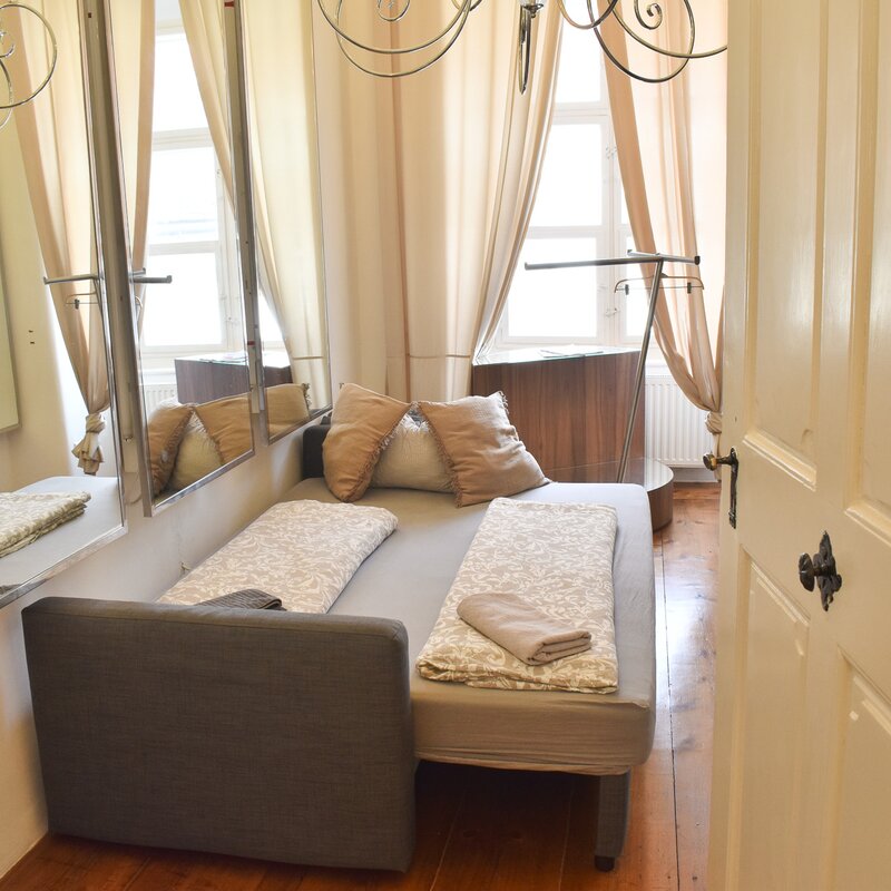 Schlafzimmer 2