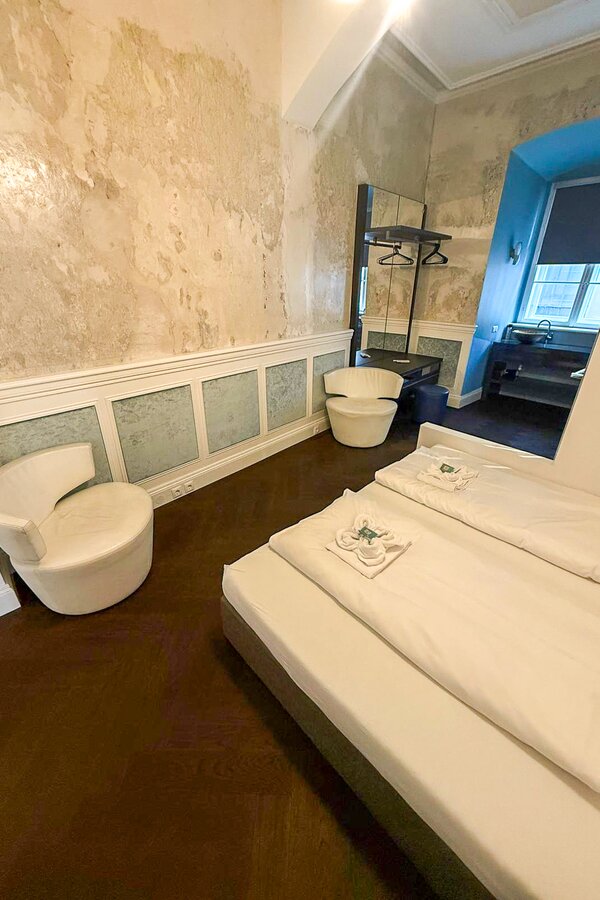 Schlafzimmer 2