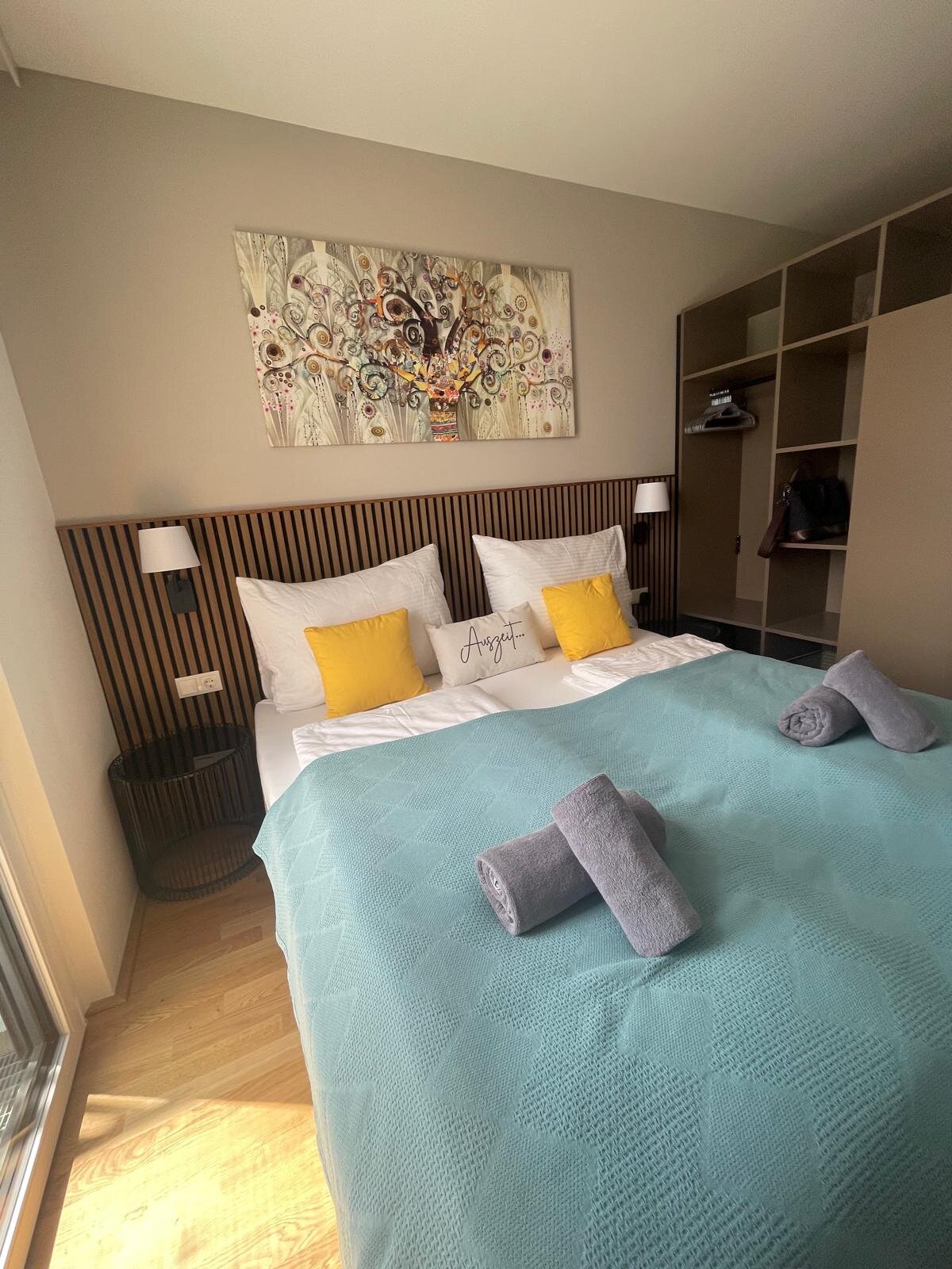 Bett 180 x 200