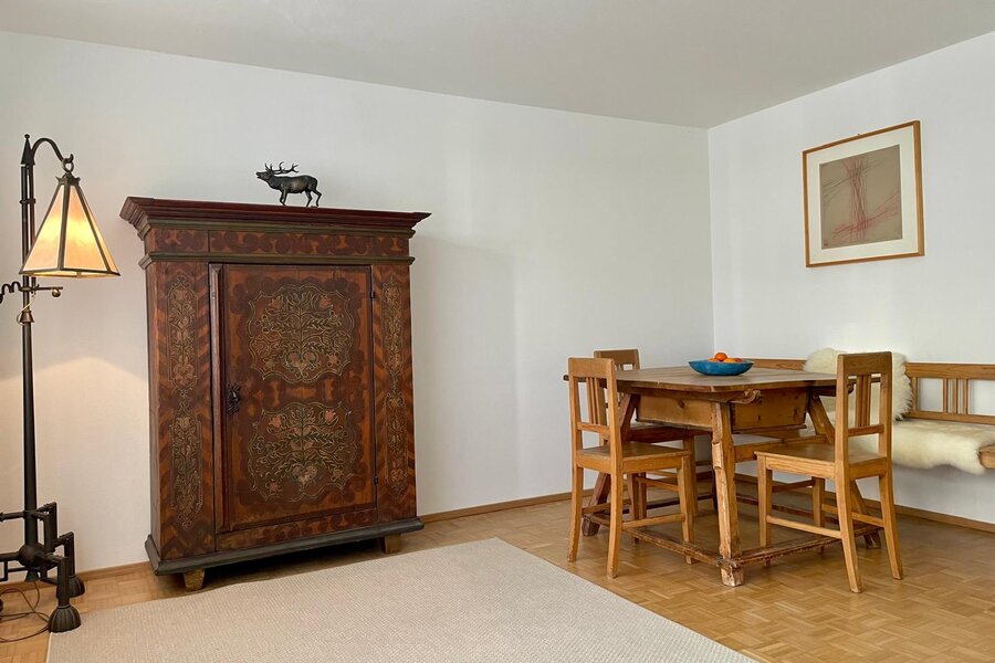 Dining Table | © FF