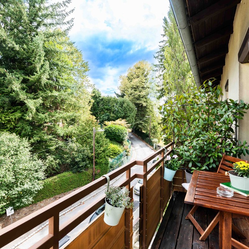 Small but lovely, with a view of the greenery. | © Anna Endres