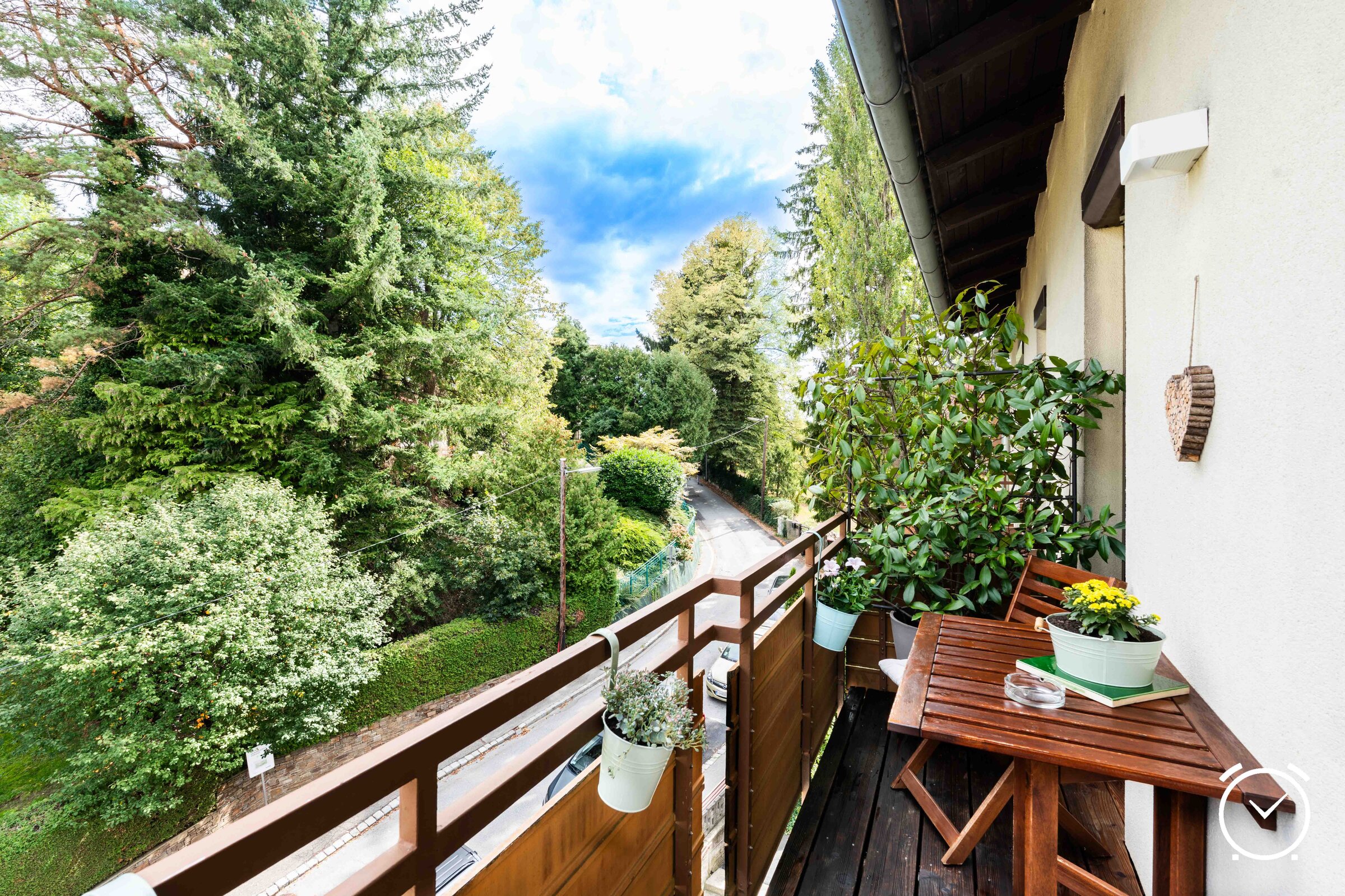 Small but lovely, with a view of the greenery. | © Anna Endres