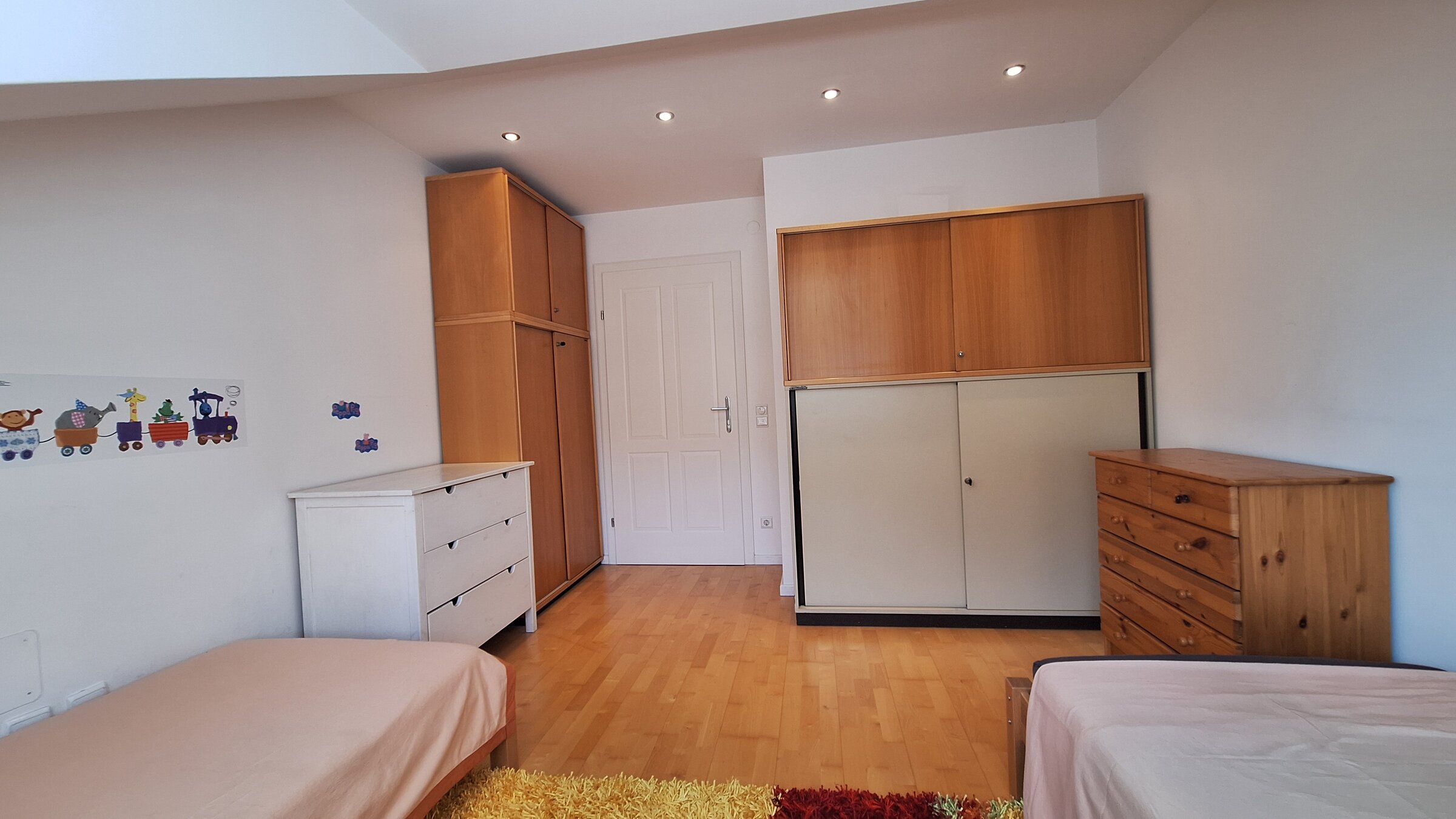 Schlafzimmer 2