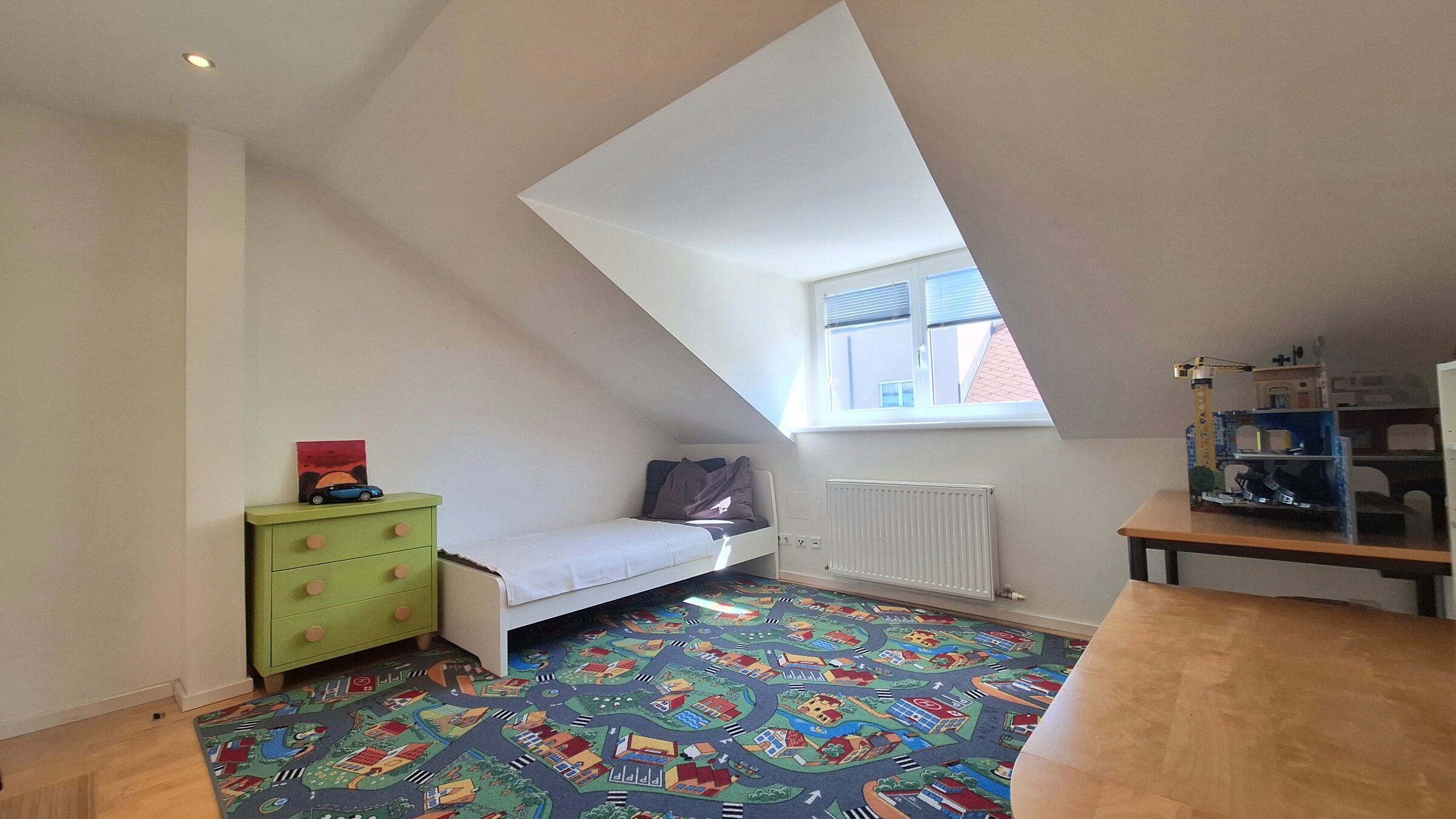 Schlafzimmer 3
