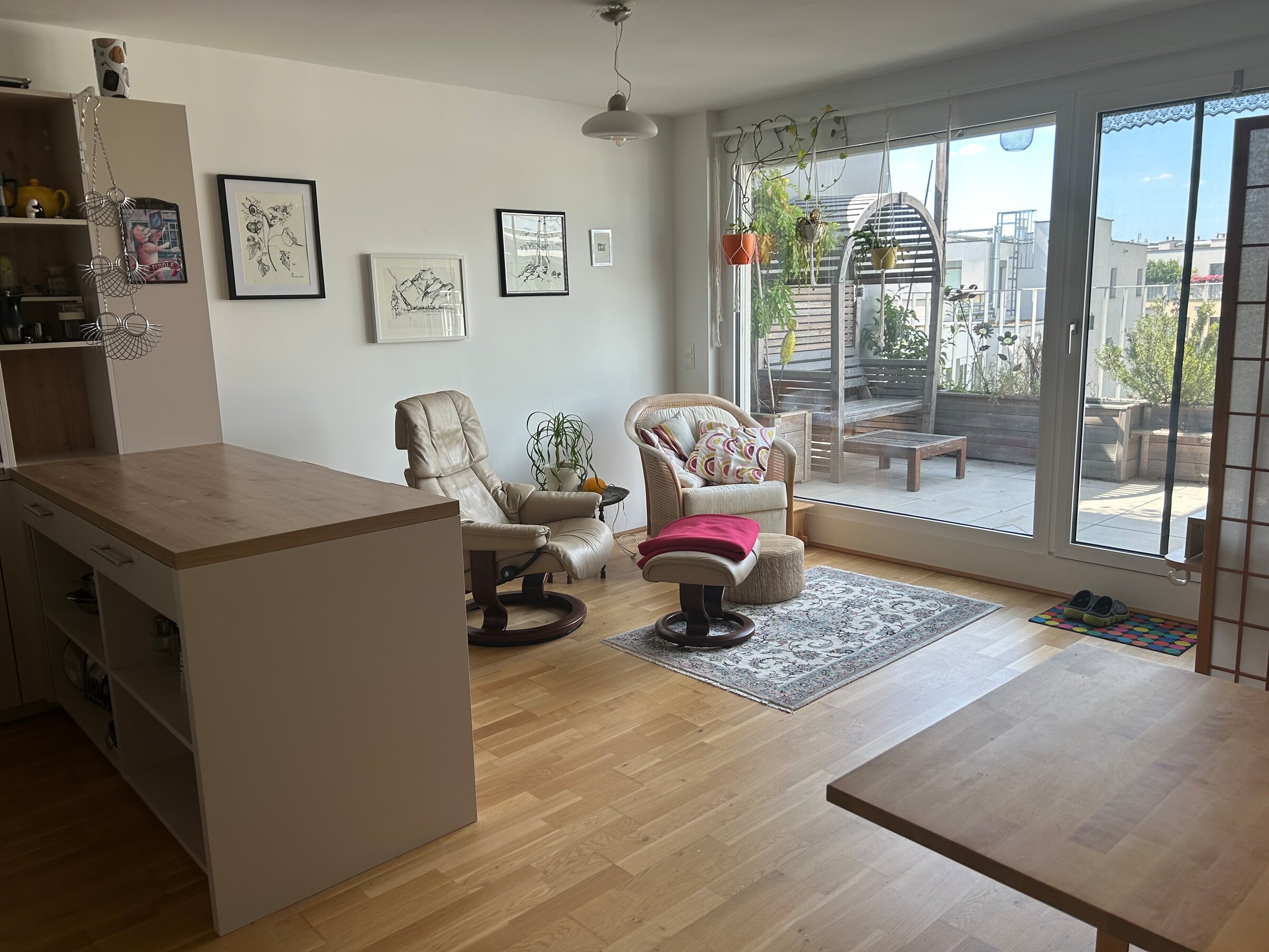 living room with kitchen  | © katharina bauer