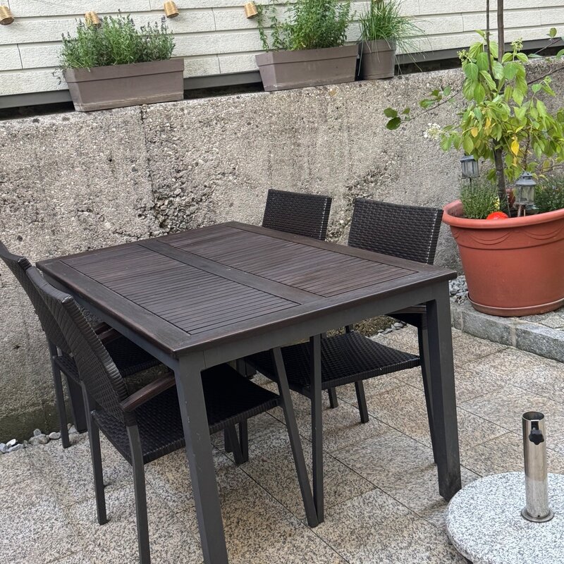 private terrace.