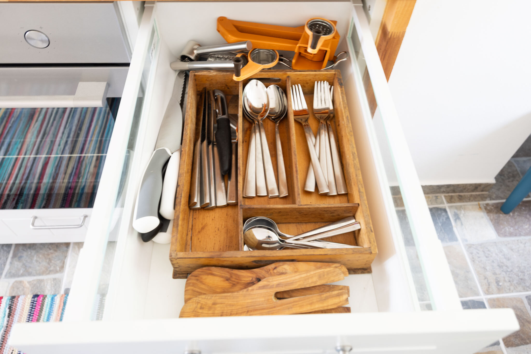 kitchen cutlery drawer | © Alessandra Dorigato