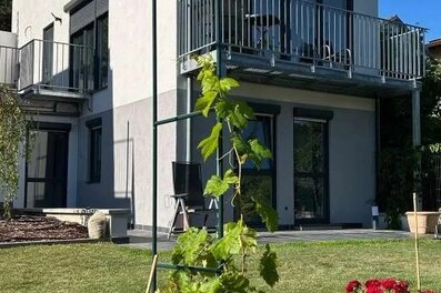 Hausansicht von Gartenseite